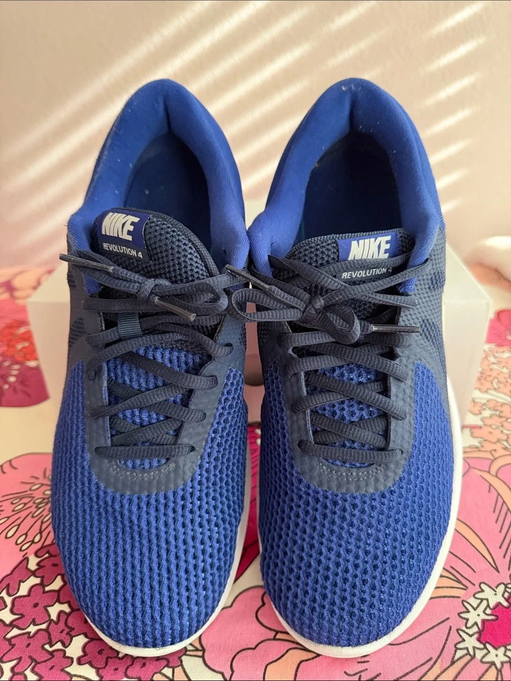 Men’s Nike Revolution 4 Blue White Running Shoes Size 10